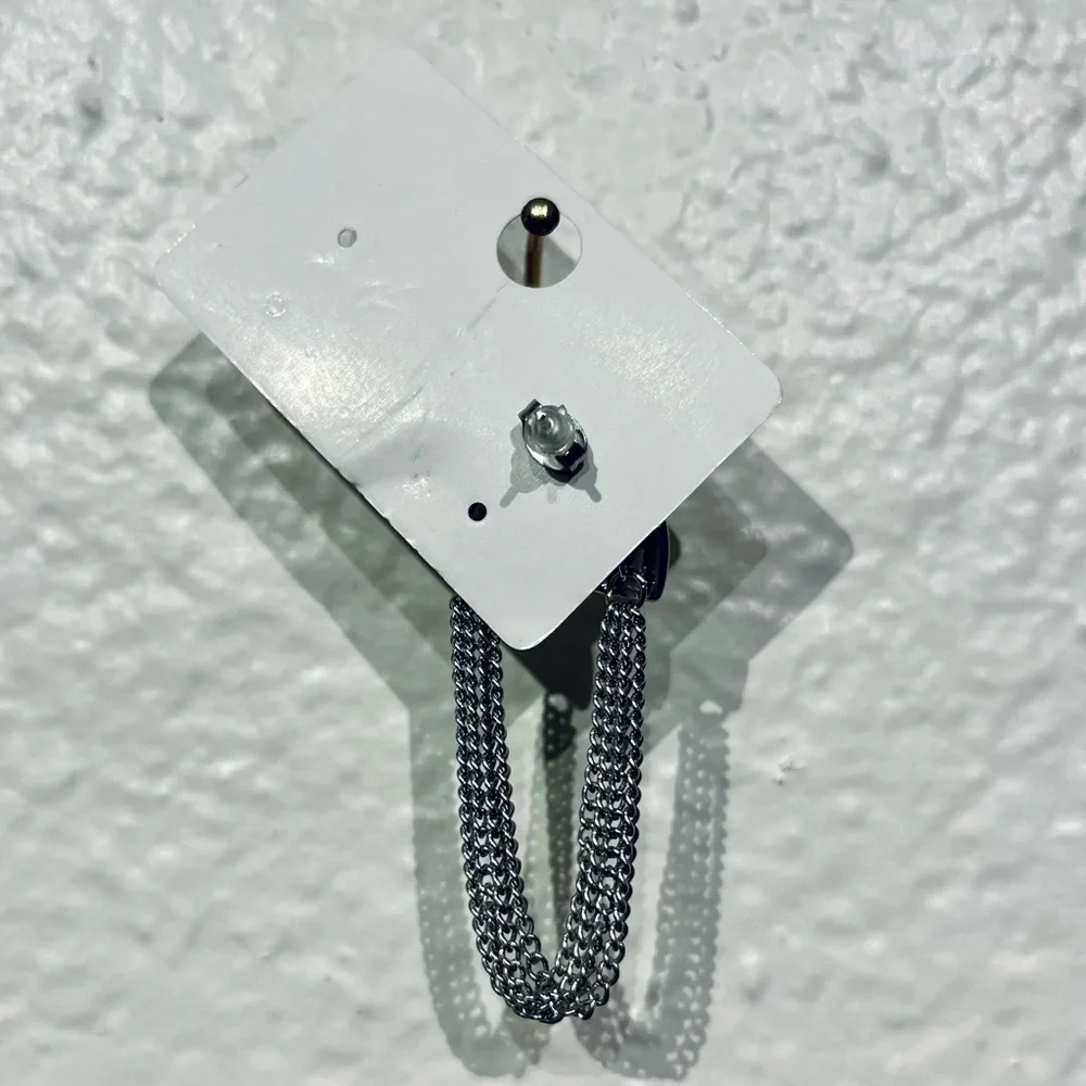 Silver Chain Earring - Picture 2 of 2